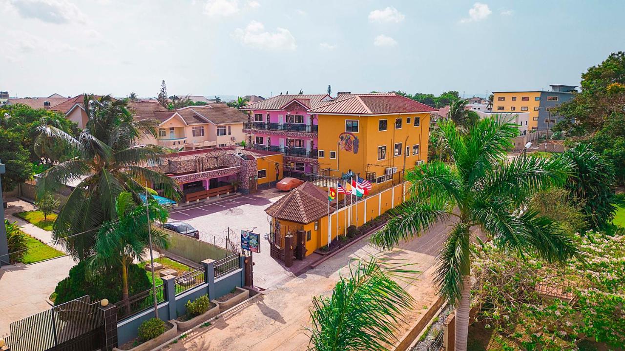 Hilton View Hotel Ogbodjo Exterior photo