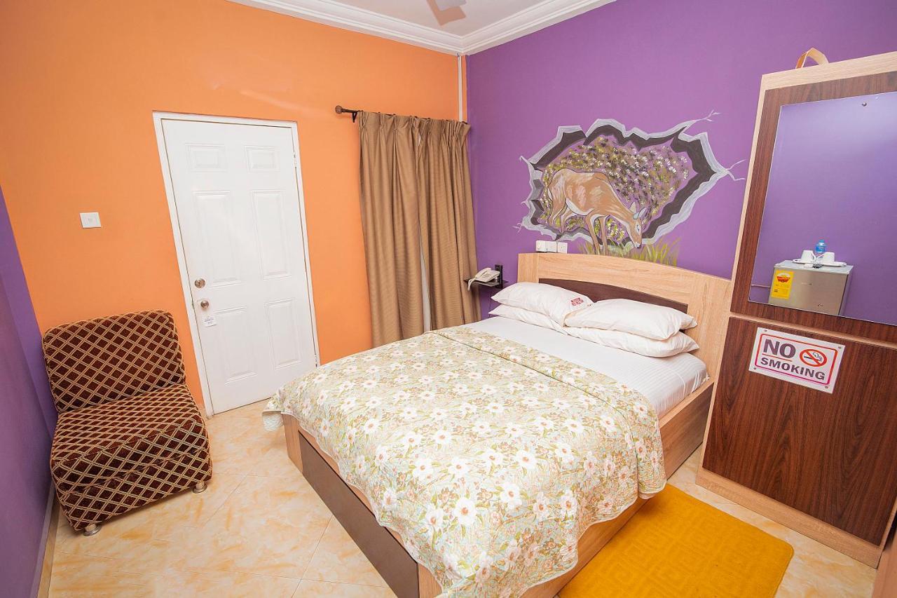Hilton View Hotel Ogbodjo Exterior photo